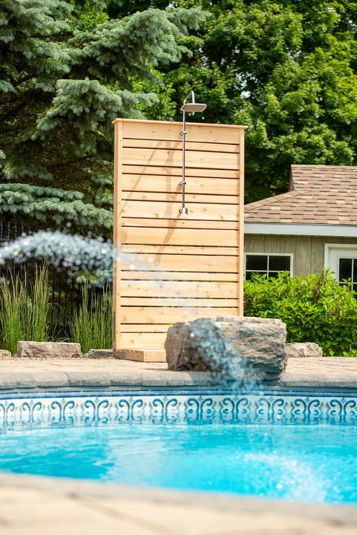 LeisureCraft CT Savannah Outdoor Shower