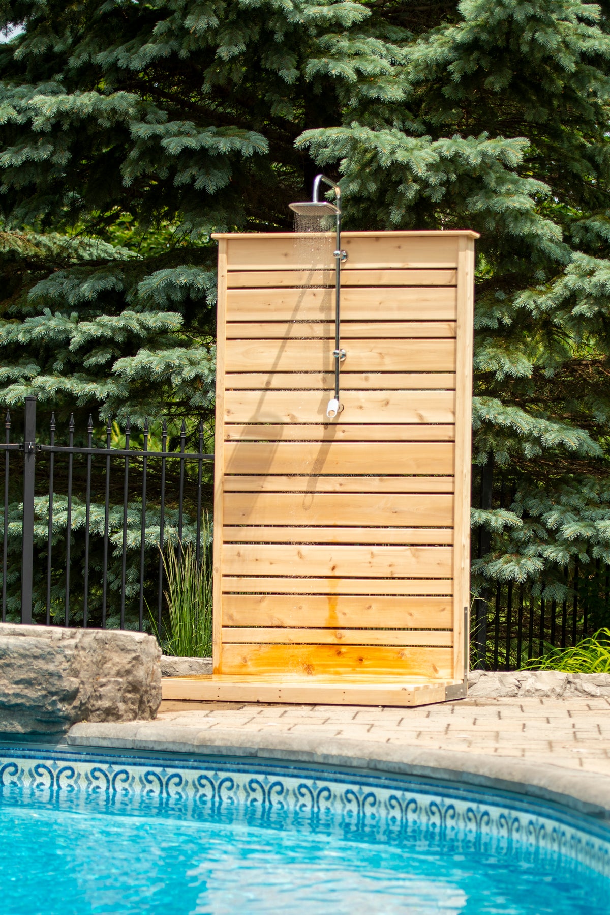 LeisureCraft CT Savannah Outdoor Shower